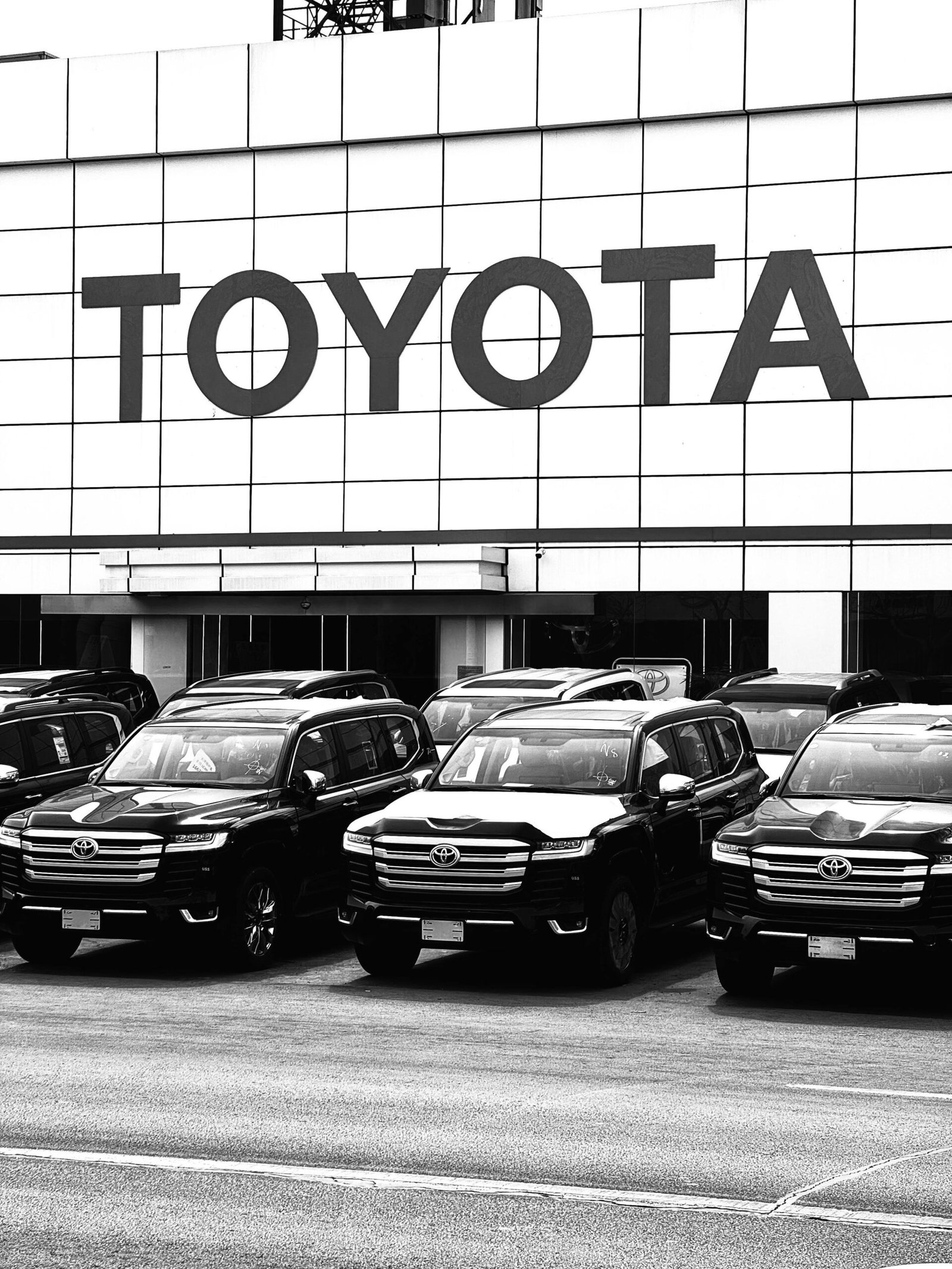 Japan's Top Cars' company: Toyota commits scandal-Japanchunks